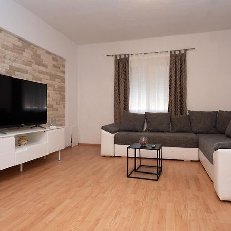 Holiday Home Luka Pridraga Exterior photo