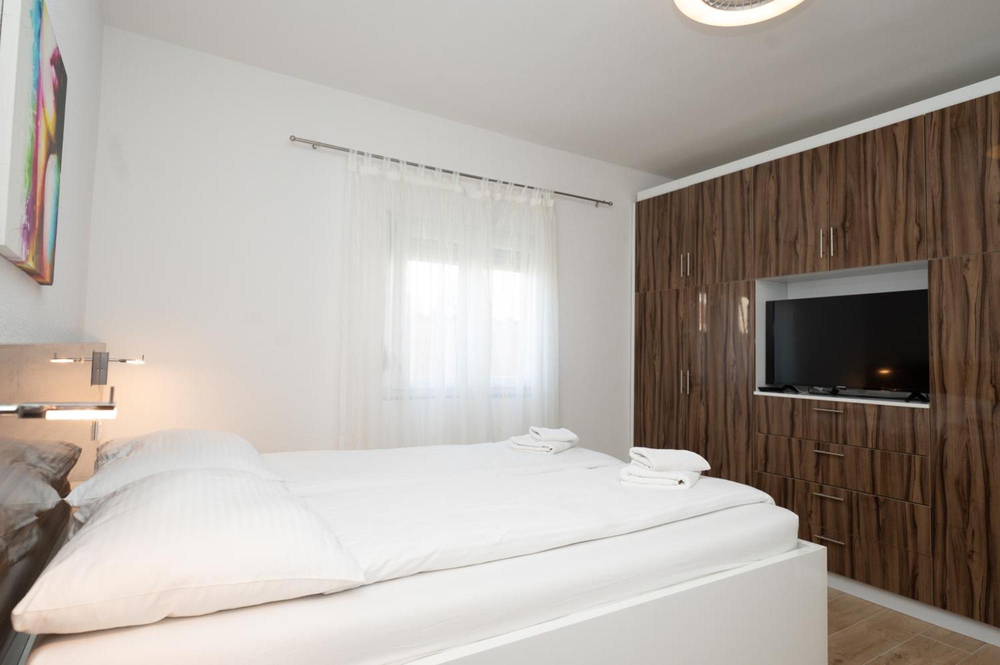 Holiday Home Luka Pridraga Exterior photo