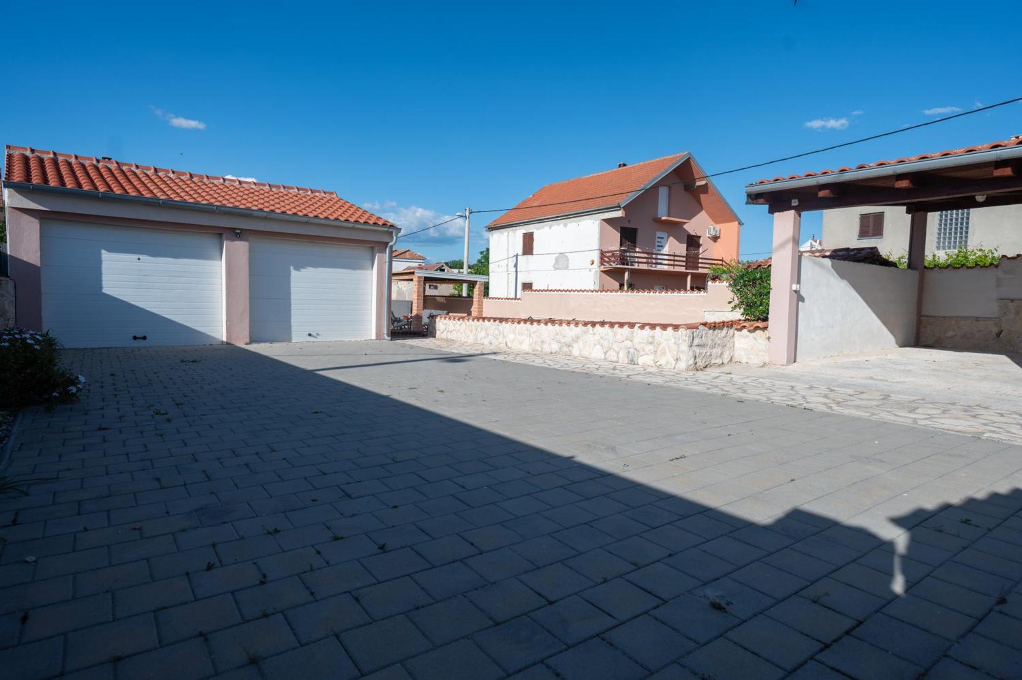 Holiday Home Luka Pridraga Exterior photo