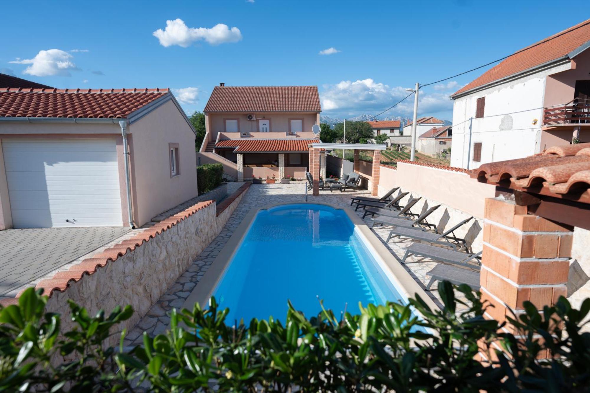 Holiday Home Luka Pridraga Exterior photo